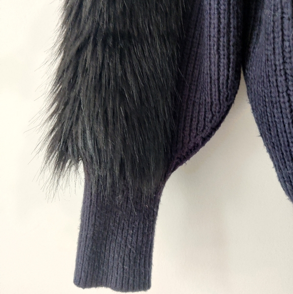 H&M Navy Knit Sweater, Black Faux Fur Sleeves - Picture 7 of 7